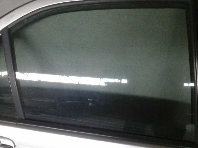 LUNA TRASERA DERECHA