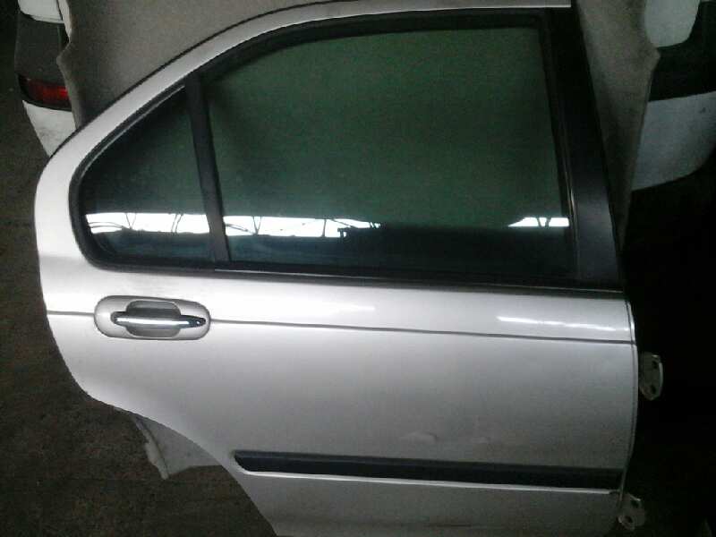 PUERTA TRASERA DERECHA