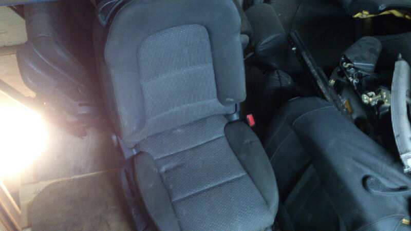 ASIENTO DELANTERO DERECHO