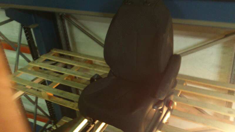 ASIENTO DELANTERO DERECHO