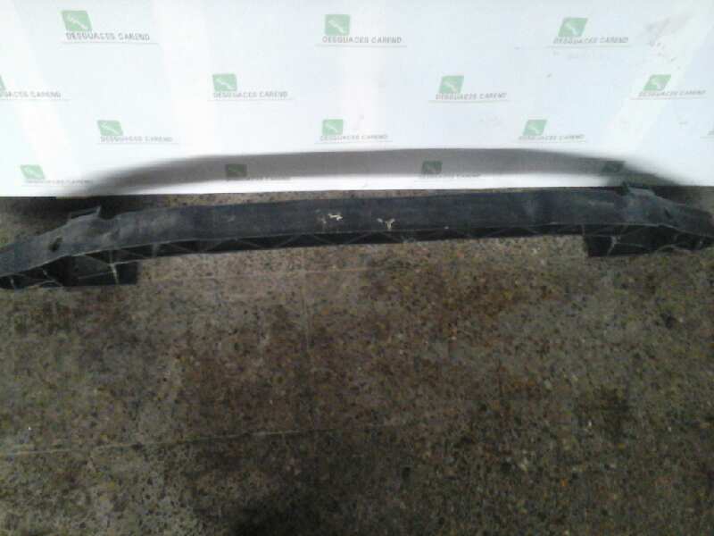 REFUERZO PARAGOLPES DELANTERO