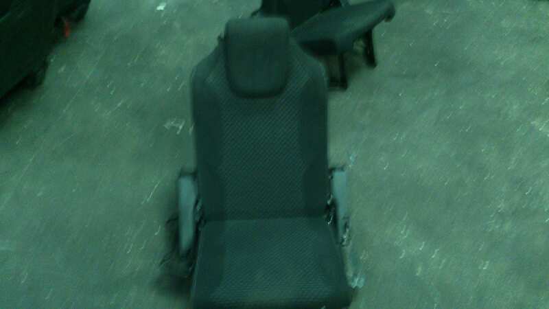 ASIENTOS TERCERA FILA