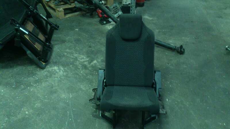 ASIENTOS TERCERA FILA