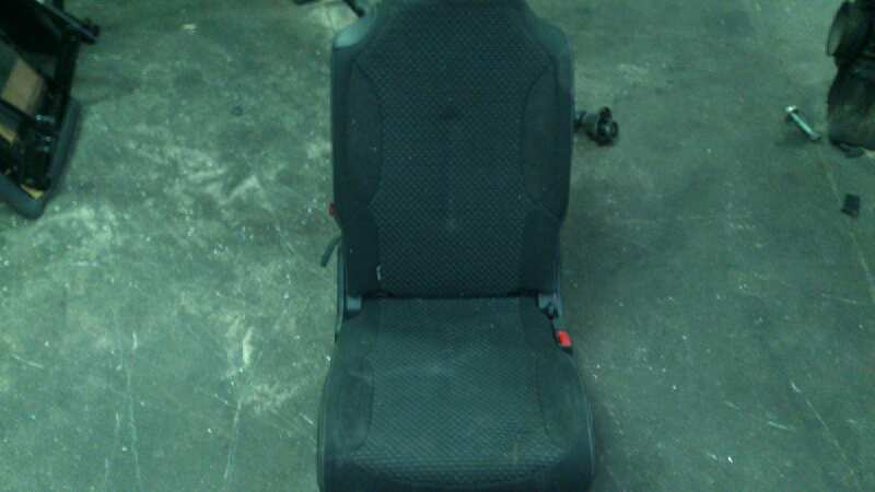 ASIENTOS TRASERO DERECHO