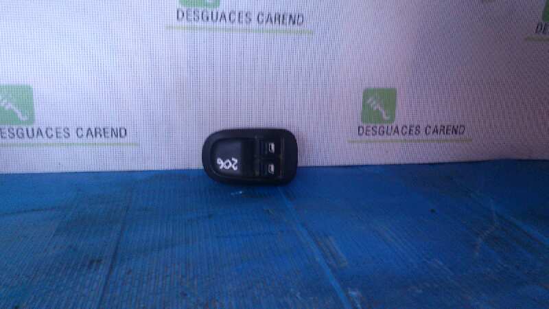 MANDO ELEVALUNAS DELANTERO IZQUIERDO 