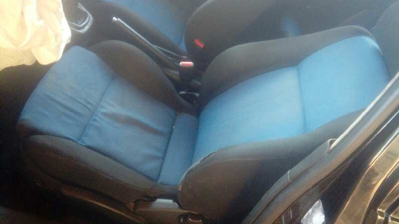 ASIENTO DELANTERO IZQUIERDO