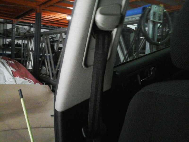 CINTURON SEGURIDAD DELANTERO DERECHO