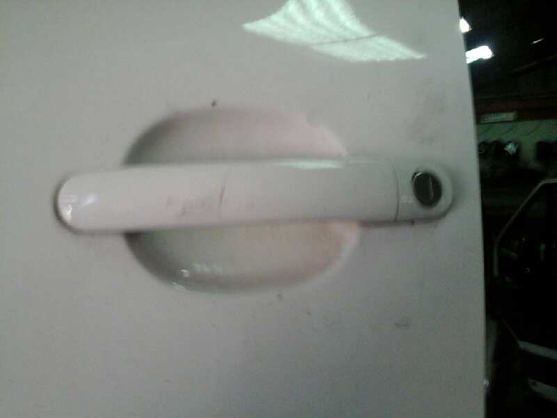 MANETA EXTERIOR DELANTERA IZQUIERDA