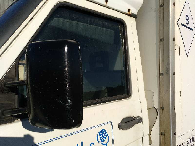 LUNA DELANTERA IZQUIERDA IVECO DAILY CAJA ABIERTA / VOLQUETE