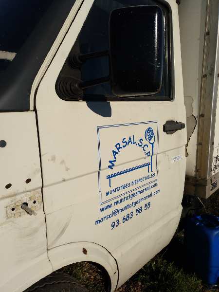 PUERTA DELANTERA IZQUIERDA