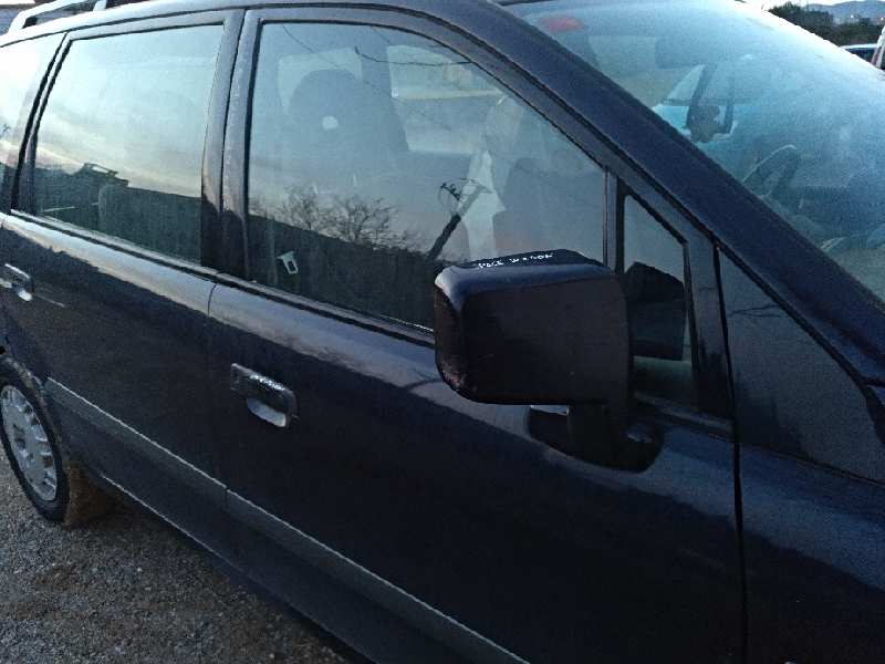 LUNA DELANTERA DERECHA