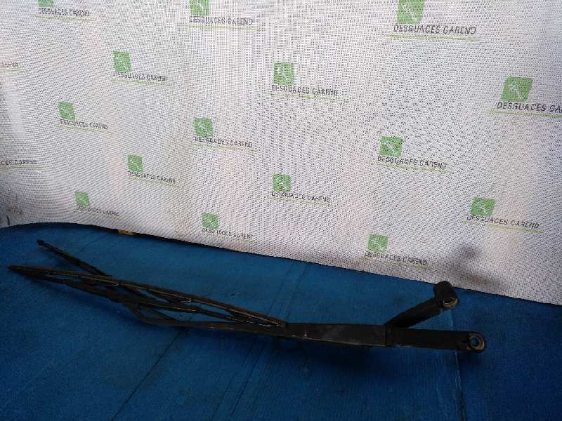 BRAZO LIMPIA DELANTERO IZQUIERDO