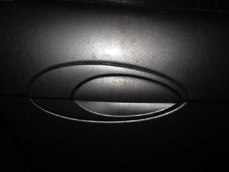 MANETA EXTERIOR DELANTERA DERECHA