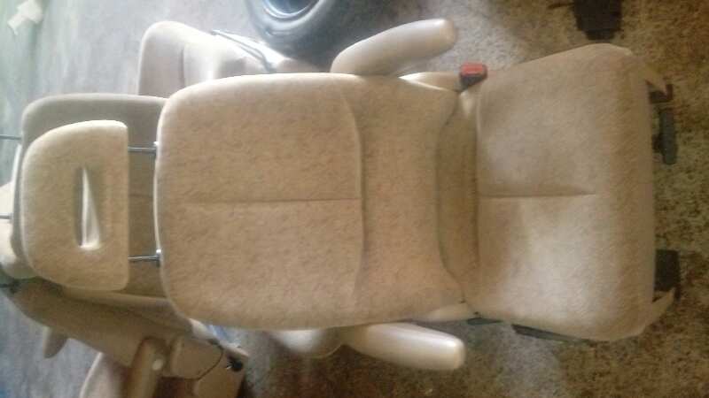 ASIENTO TRASERO MEDIO