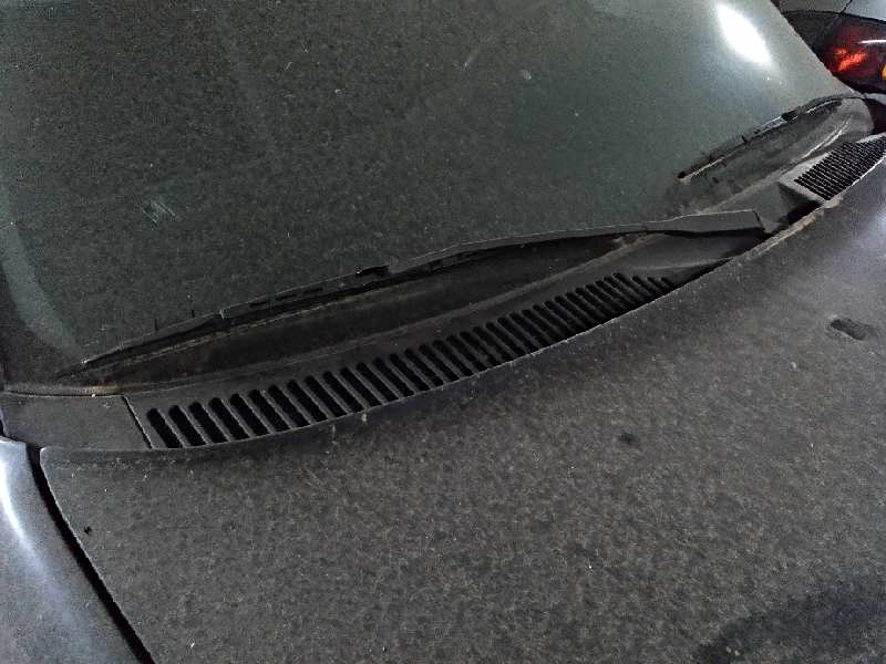 BRAZO LIMPIA DELANTERO DERECHO AUDI 100 BERLINA (C4)