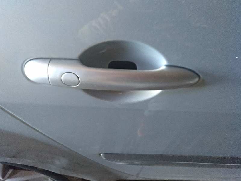 CERRADURA PUERTA TRASERA DERECHA 