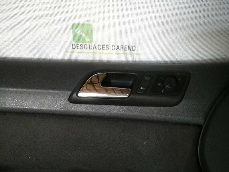 MANETA INTERIOR DELANTERA IZQUIERDA