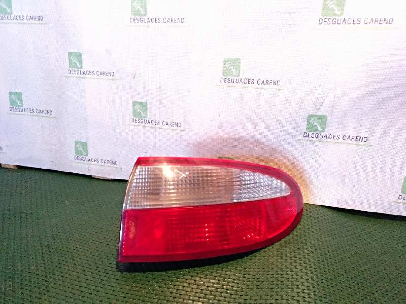 PILOTO TRASERO DERECHO