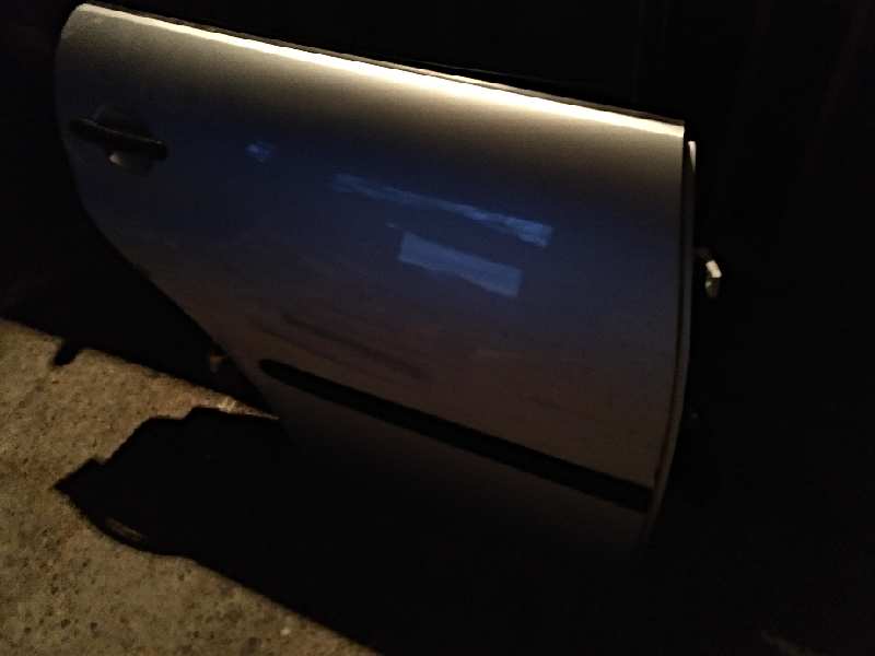 PUERTA TRASERA DERECHA