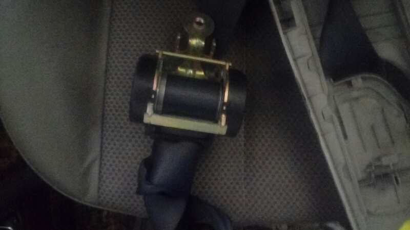 CINTURON SEGURIDAD DELANTERO DERECHO