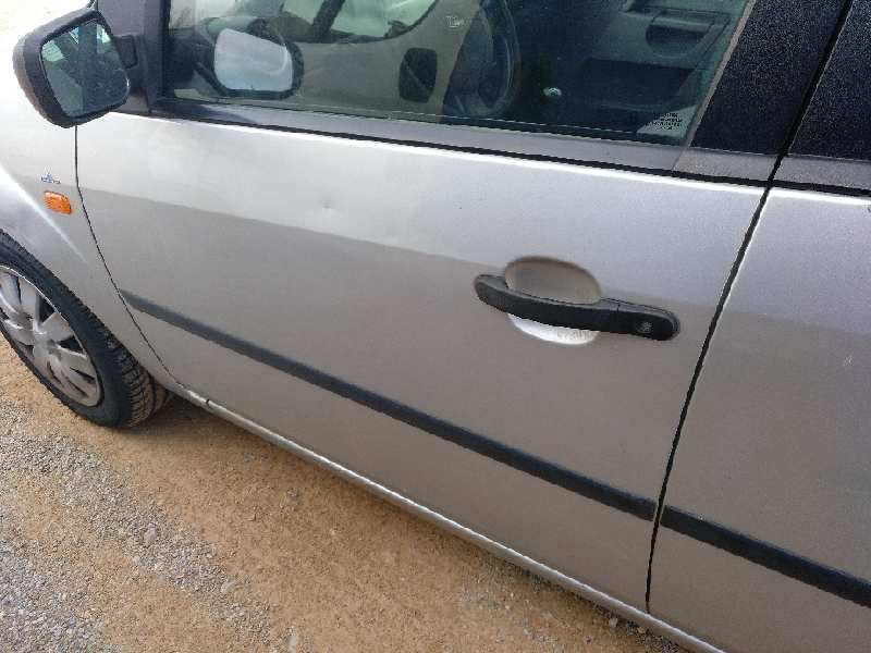 ELEVALUNAS DELANTERO IZQUIERDO