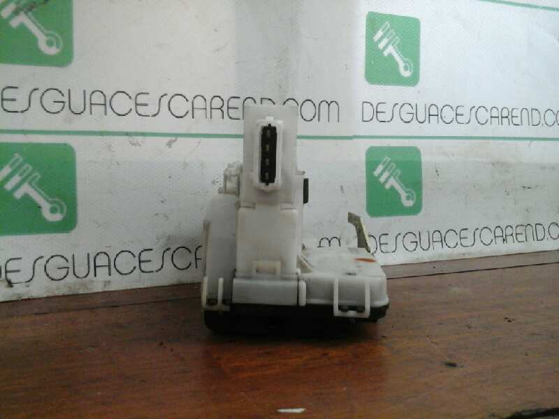 CERRADURA PUERTA DELANTERA IZQUIERDA 
