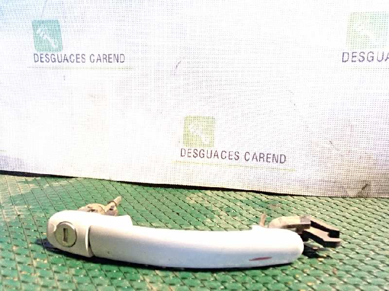 MANETA EXTERIOR DELANTERA DERECHA