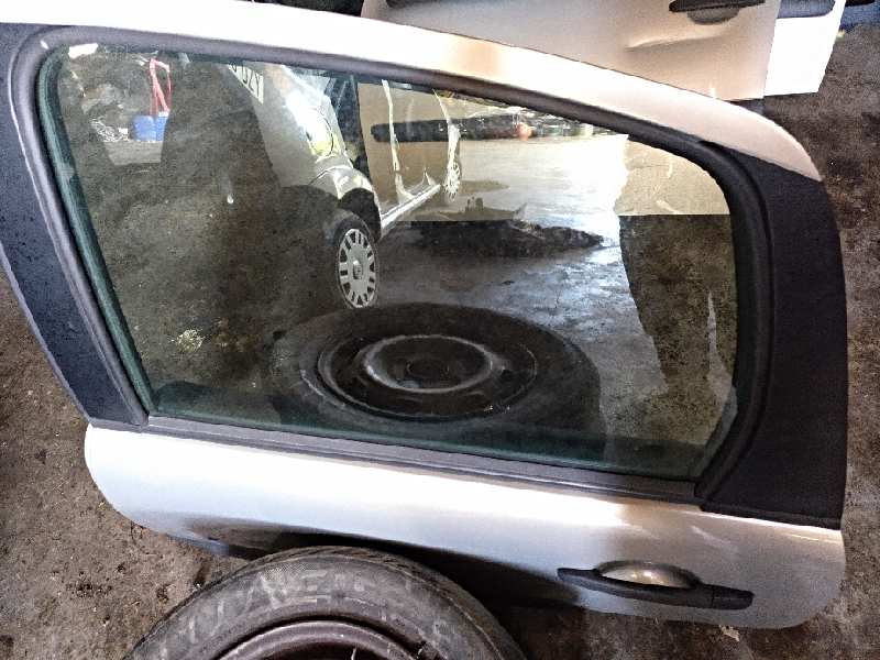 LUNA TRASERA IZQUIERDA