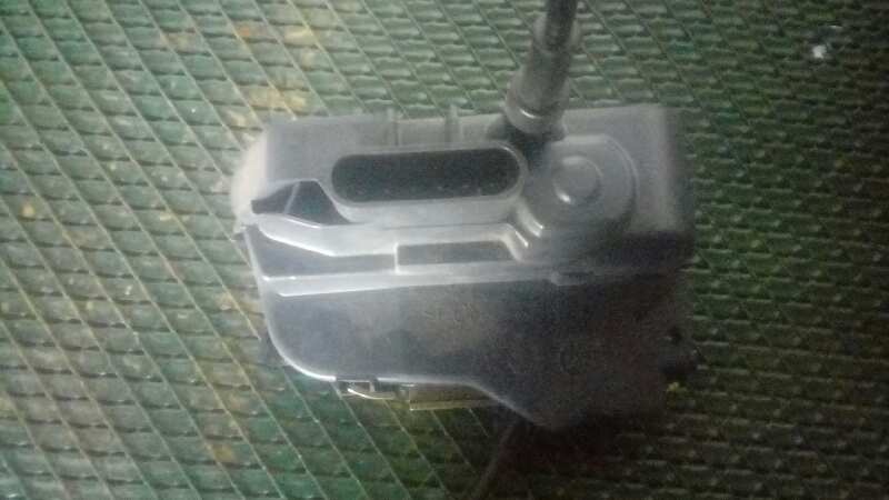 CERRADURA PUERTA DELANTERA IZQUIERDA 