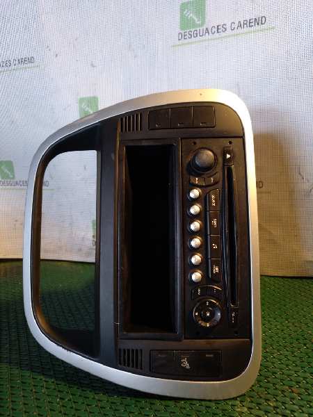 SISTEMA AUDIO - RADIO CD