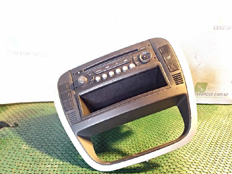 SISTEMA AUDIO - RADIO CD