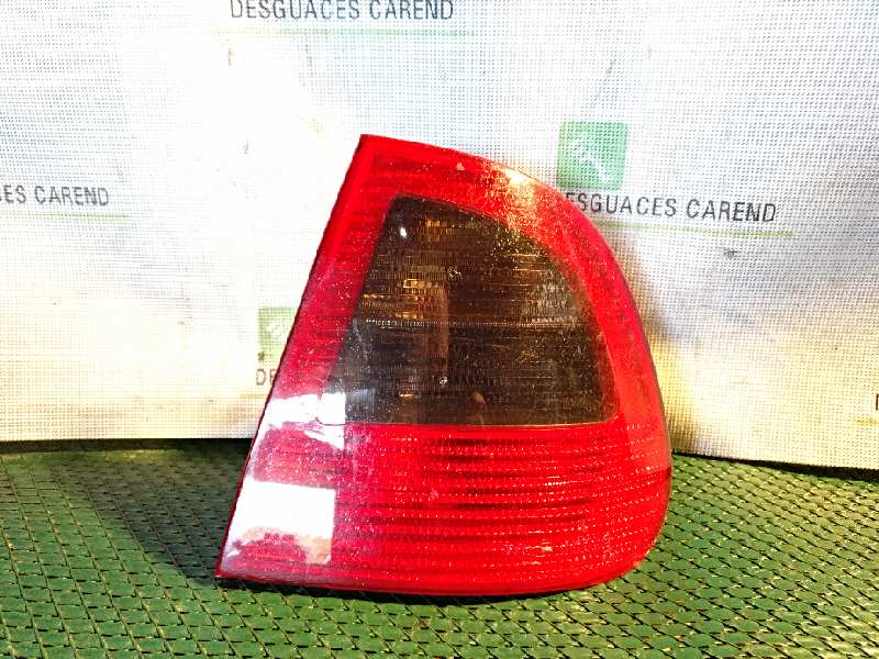 PILOTO TRASERO DERECHO