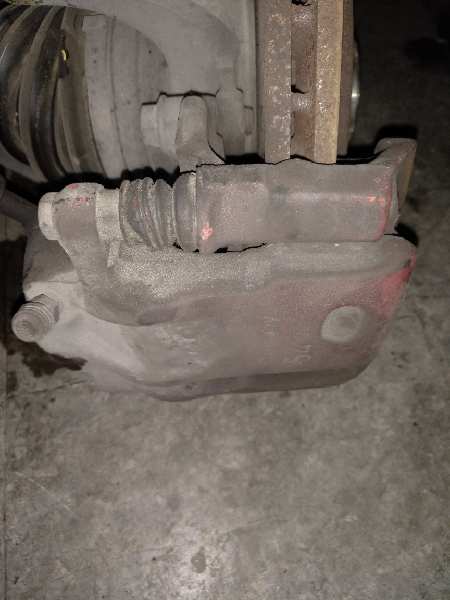 PINZA FRENO DELANTERA IZQUIERDA