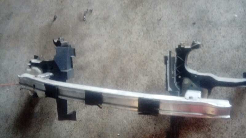 REFUERZO PARAGOLPES DELANTERO