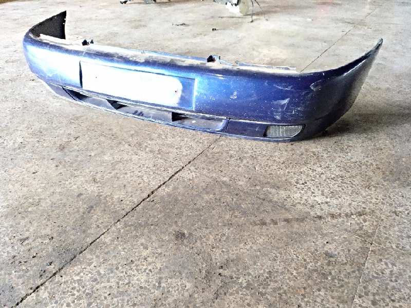 PARAGOLPES DELANTERO