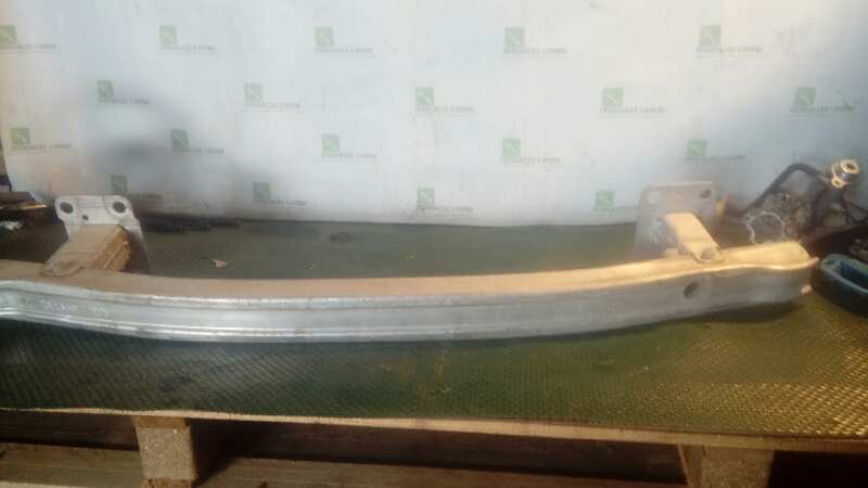 REFUERZO PARAGOLPES DELANTERO