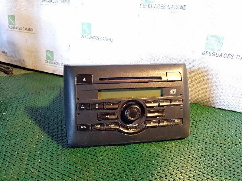 SISTEMA AUDIO - RADIO CD