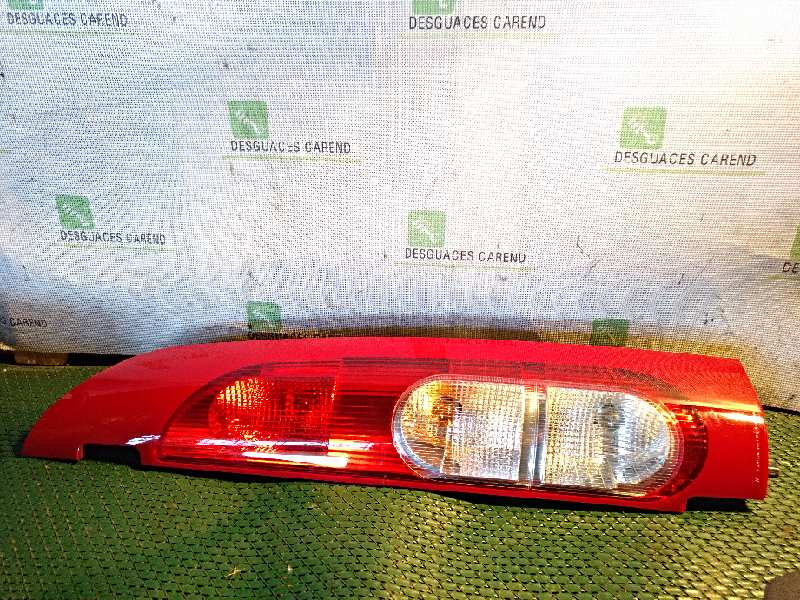 PILOTO TRASERO DERECHO