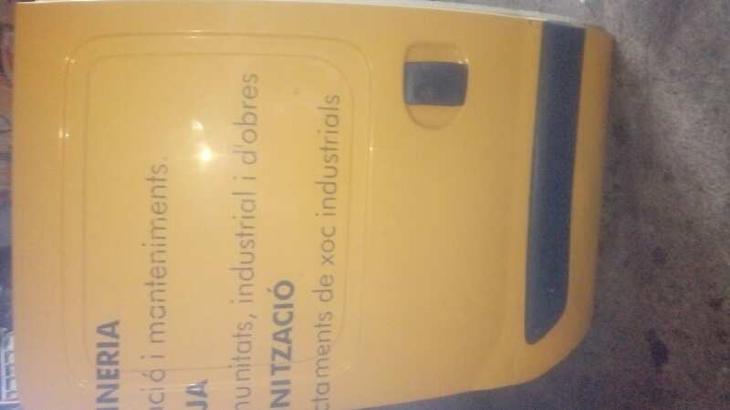 PUERTA LATERAL CORREDERA DERECHA