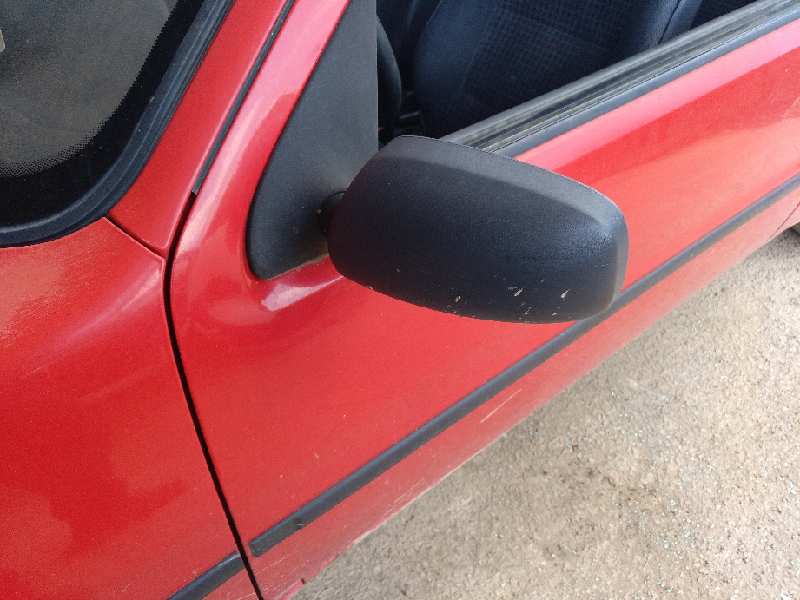 RETROVISOR IZQUIERDO