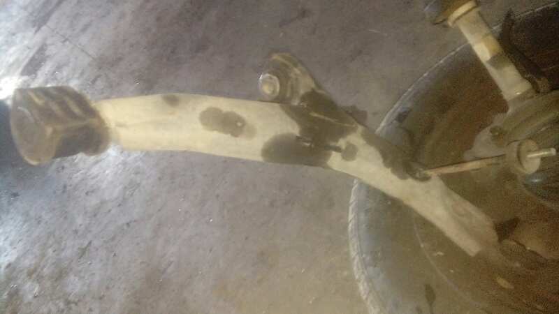 BRAZO SUSPENSION INFERIOR DELANTERO DERECHO