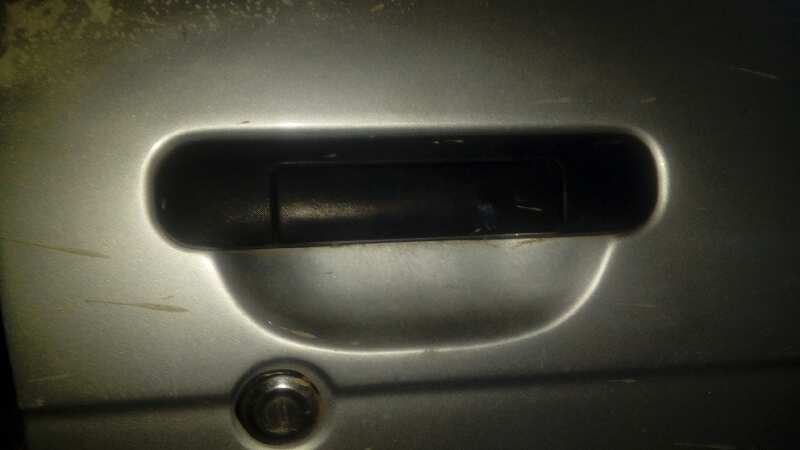 MANETA EXTERIOR DELANTERA DERECHA