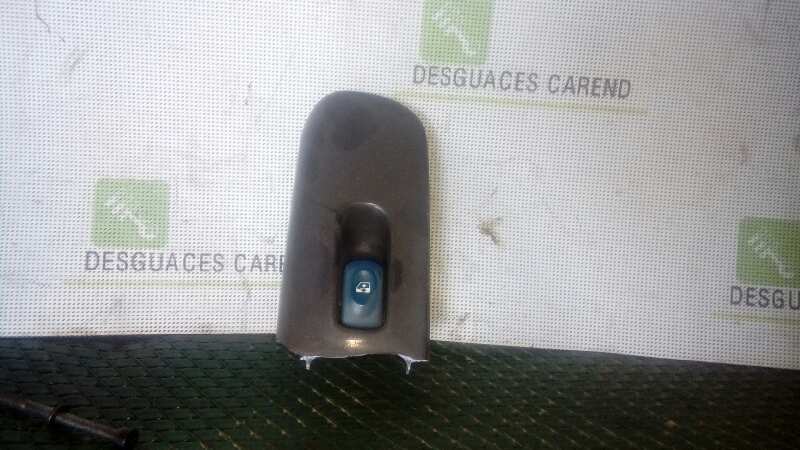 MANDO ELEVALUNAS DELANTERO DERECHO