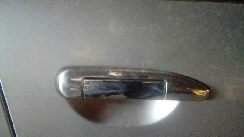 MANETA EXTERIOR DELANTERA DERECHA