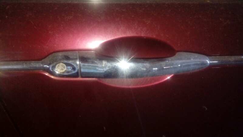 MANETA EXTERIOR DELANTERA DERECHA