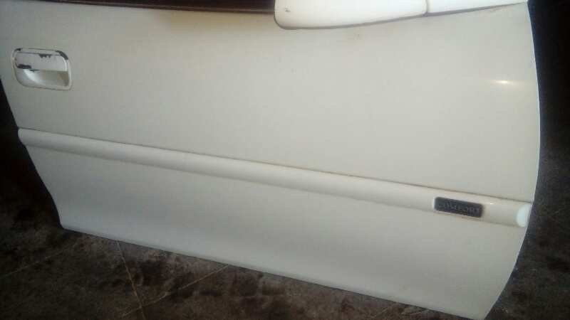 PUERTA DELANTERA DERECHA