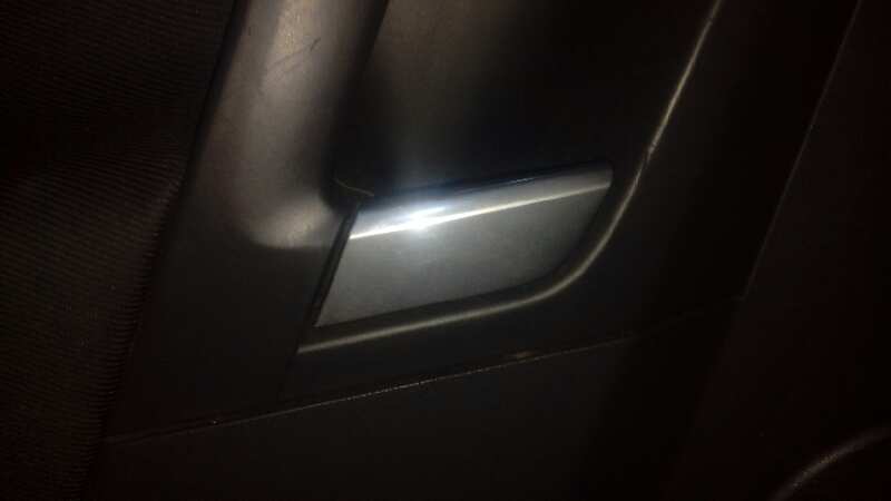 MANETA INTERIOR TRASERA IZQUIERDA