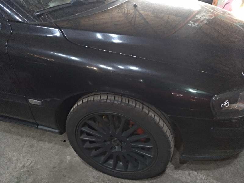 ALETA DELANTERA DERECHA