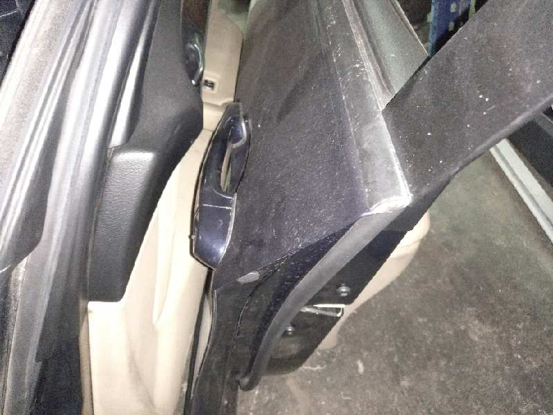 CERRADURA PUERTA DELANTERA IZQUIERDA 