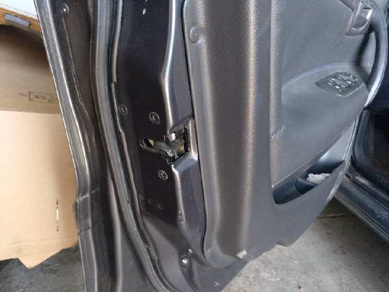 CERRADURA PUERTA DELANTERA IZQUIERDA 